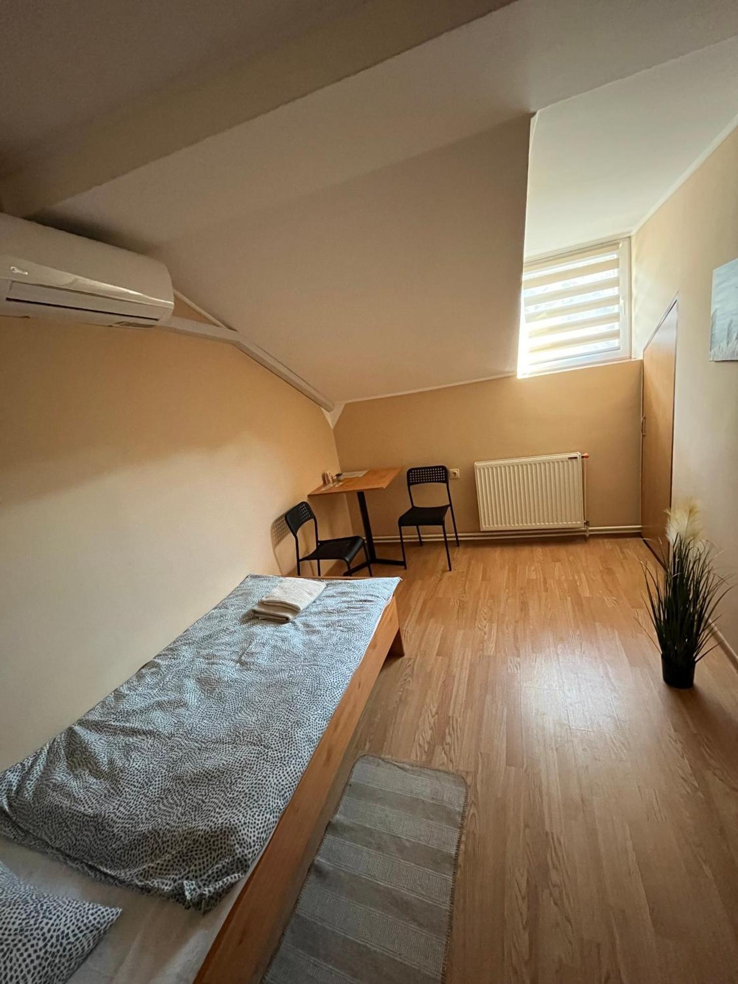 Apartamento Sobe Zoka Subotica Exterior foto